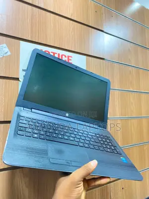 New Laptop HP 255 4GB Intel Core i3 SSD 256GB
