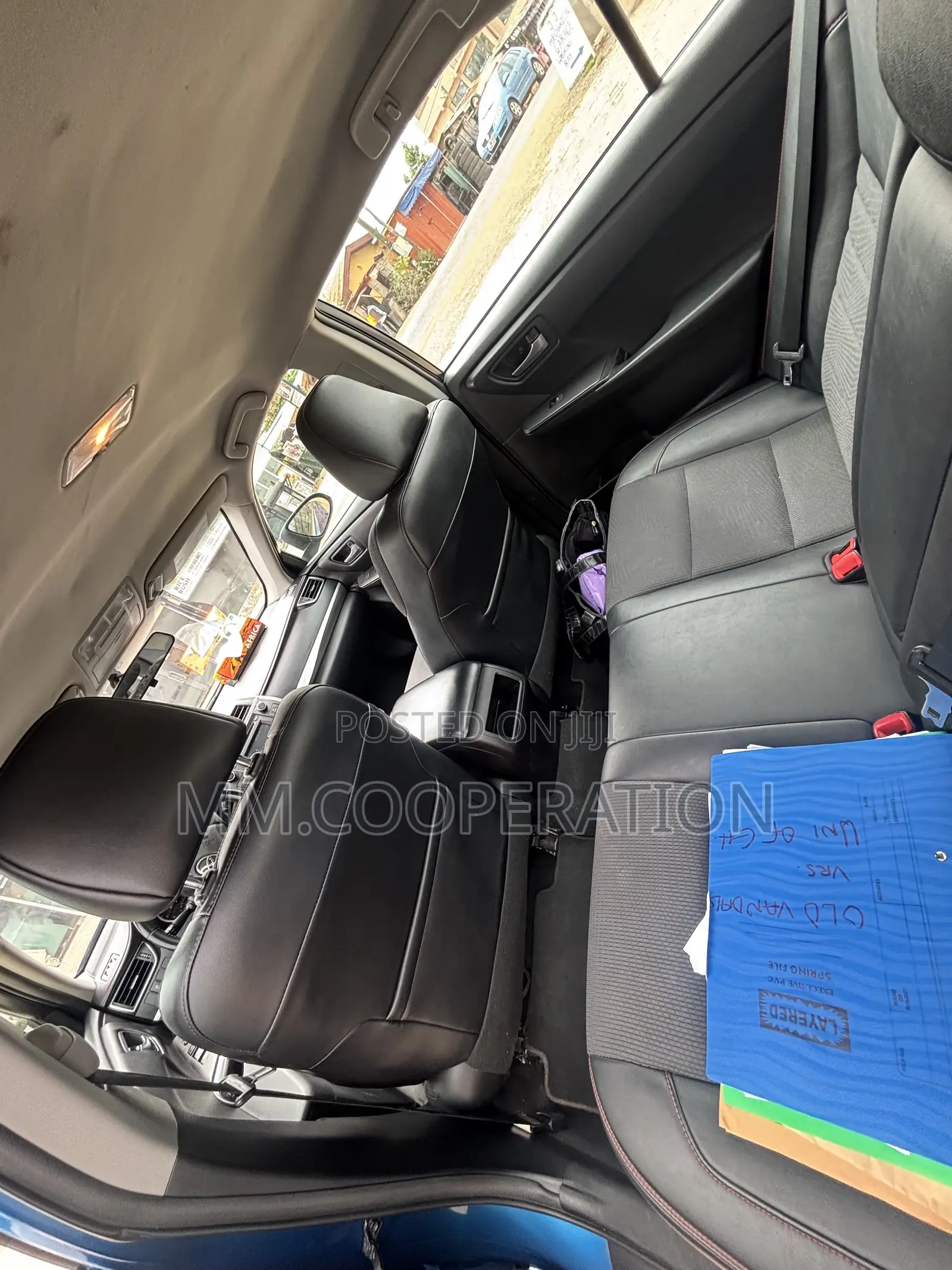 Toyota Camry LE 4dr Sedan (2.5L 4cyl 6A) 2016 Blue