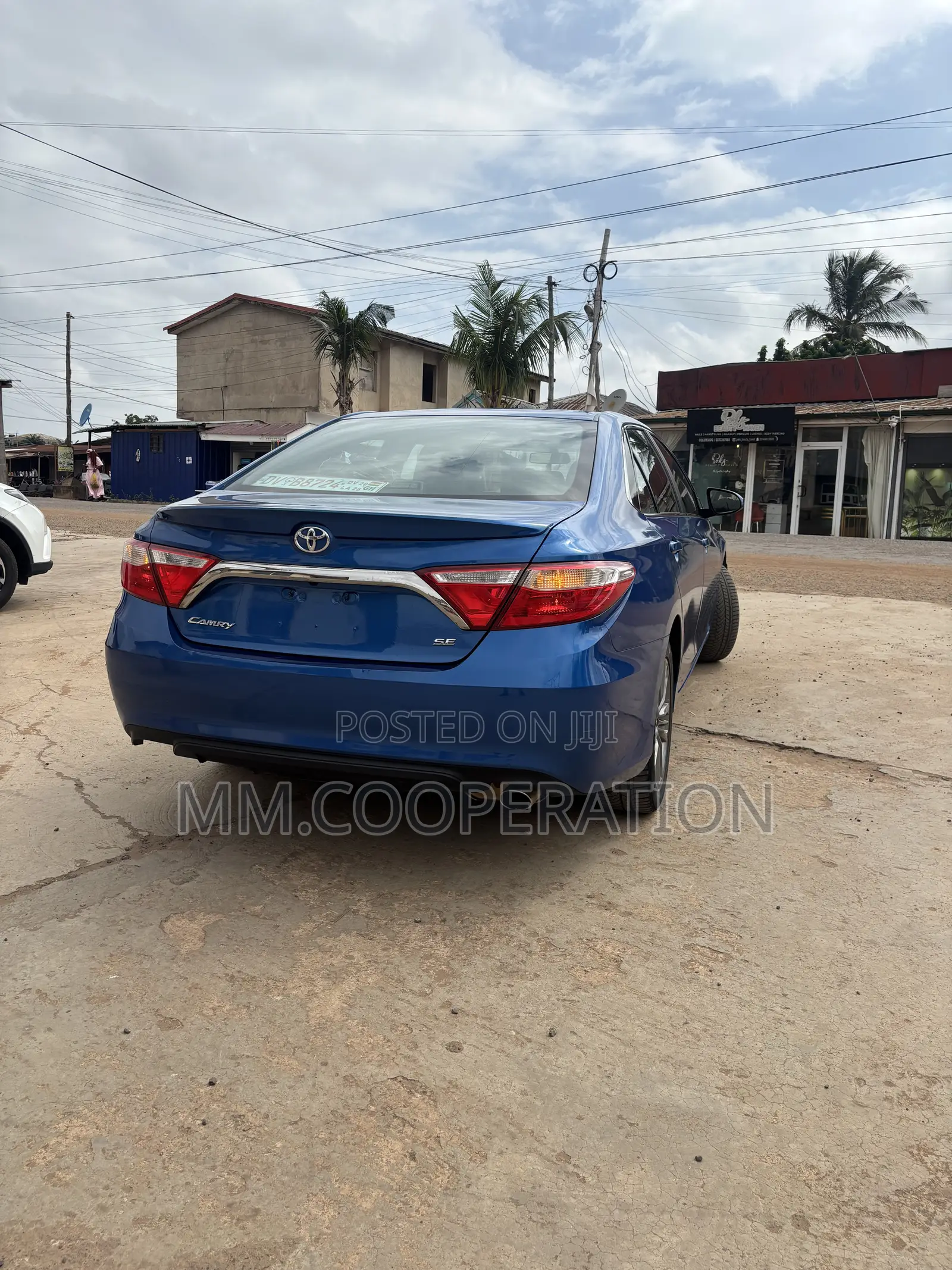 Toyota Camry LE 4dr Sedan (2.5L 4cyl 6A) 2016 Blue