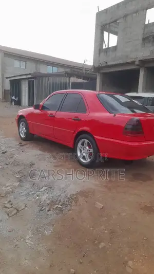 Mercedes-Benz C220 1999 Red