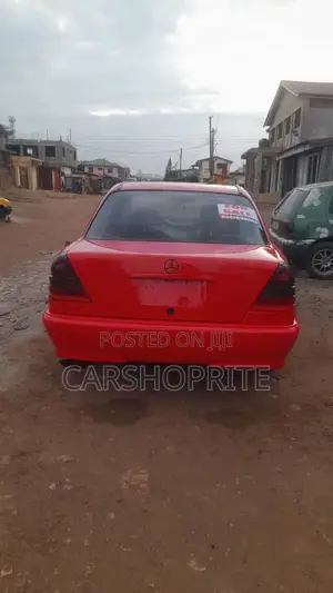 Mercedes-Benz C220 1999 Red