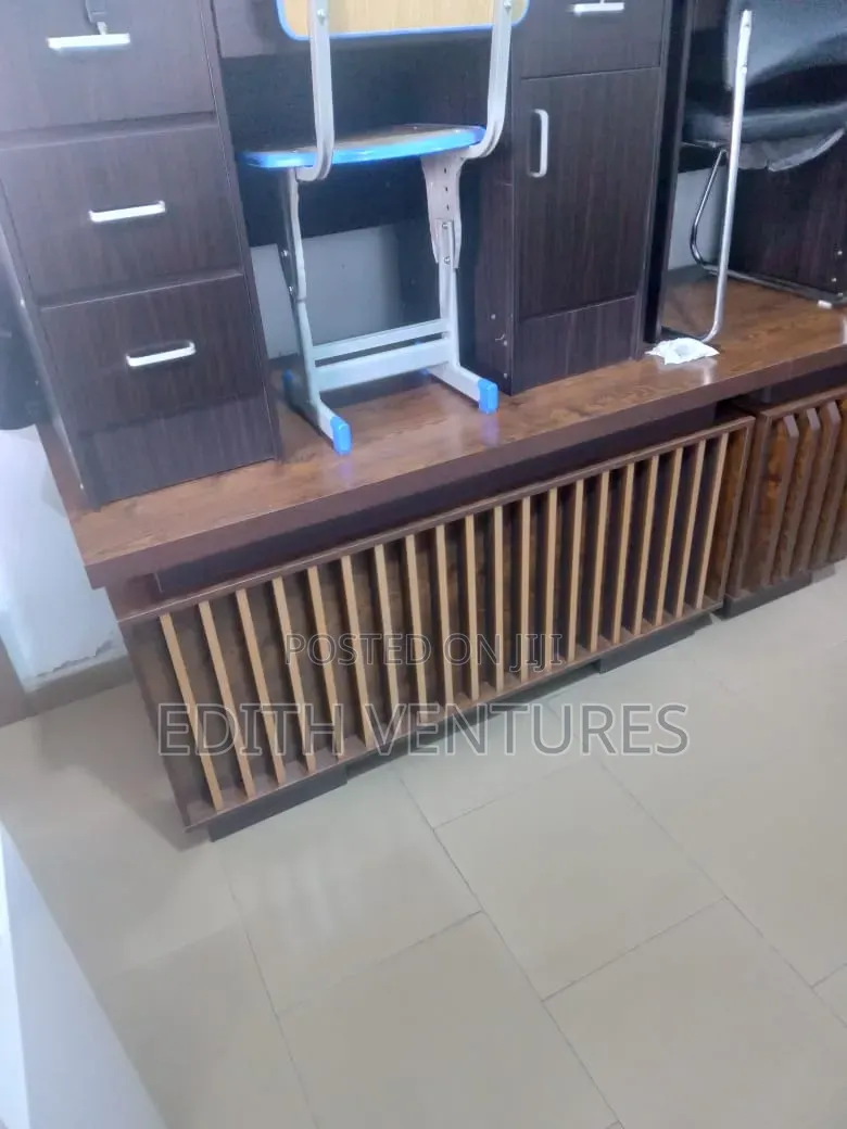 1.4m Office Table Brown