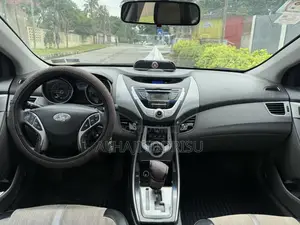 Hyundai Elantra Limited 2012 Black