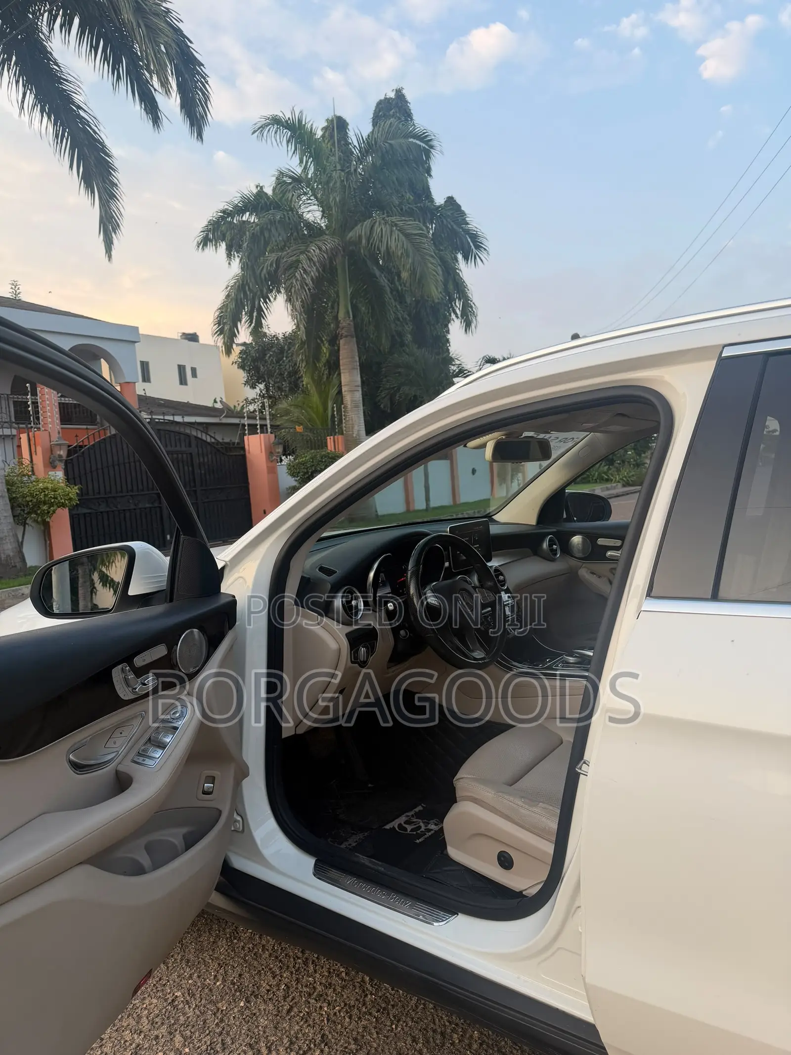 Mercedes-Benz GLC-Class 2017 White