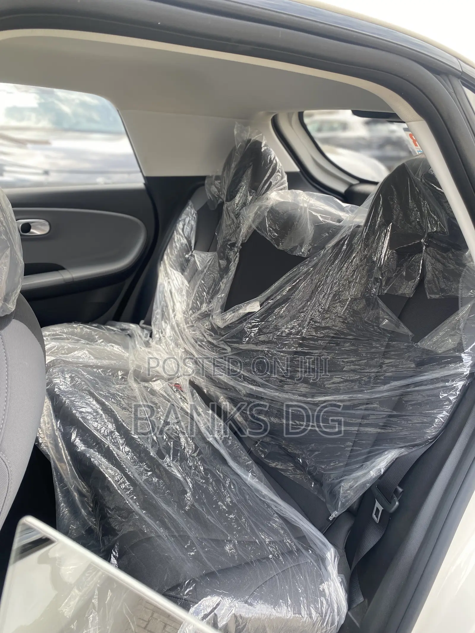 New Dongfeng Nammi 01 31.45 kWh 330 Plus 2025 White