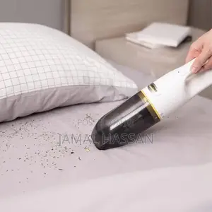 Karcher Battery-Powered Hand Vacuum Cleaner VCH 2