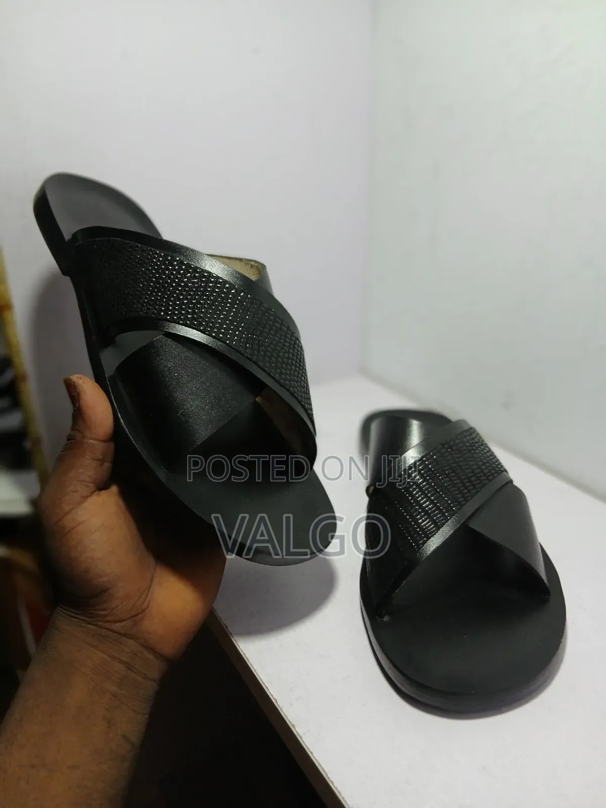 Valgo Shoes