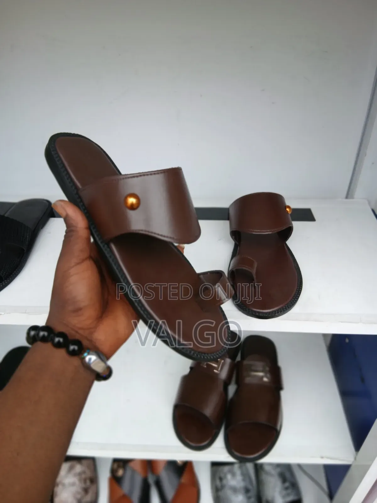 Valgo Shoes