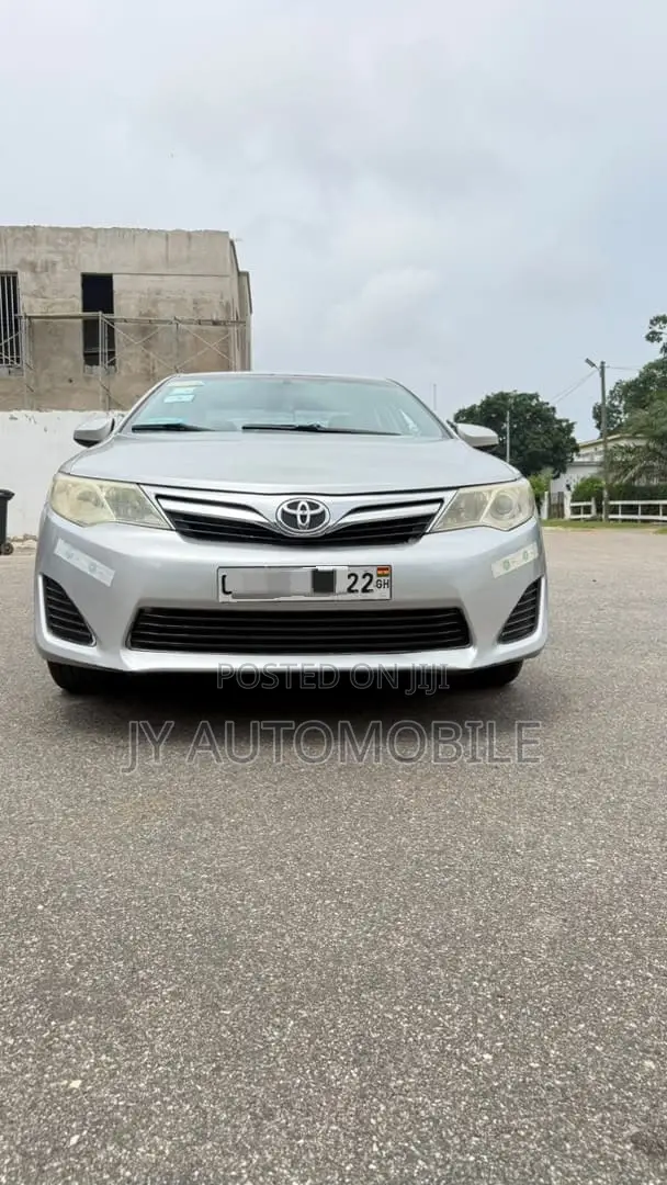 Toyota Camry 2013 Silver