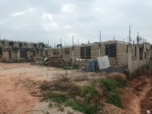 14bdrm Apartment in Ucc Hostels, Cape Coast Metropolitan for sale