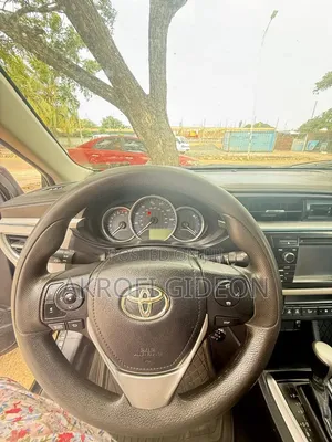 Toyota Corolla 2016 Black