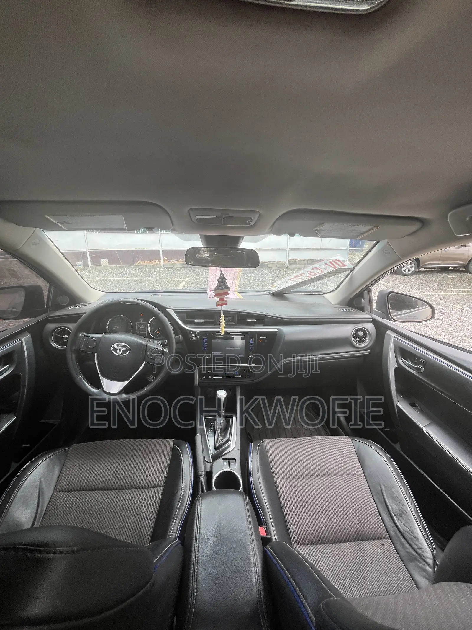 Toyota Corolla SE 4dr Sedan (1.8L 4cyl CVT) 2017 Gray
