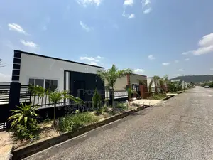 3bdrm House in Oyarifa for sale