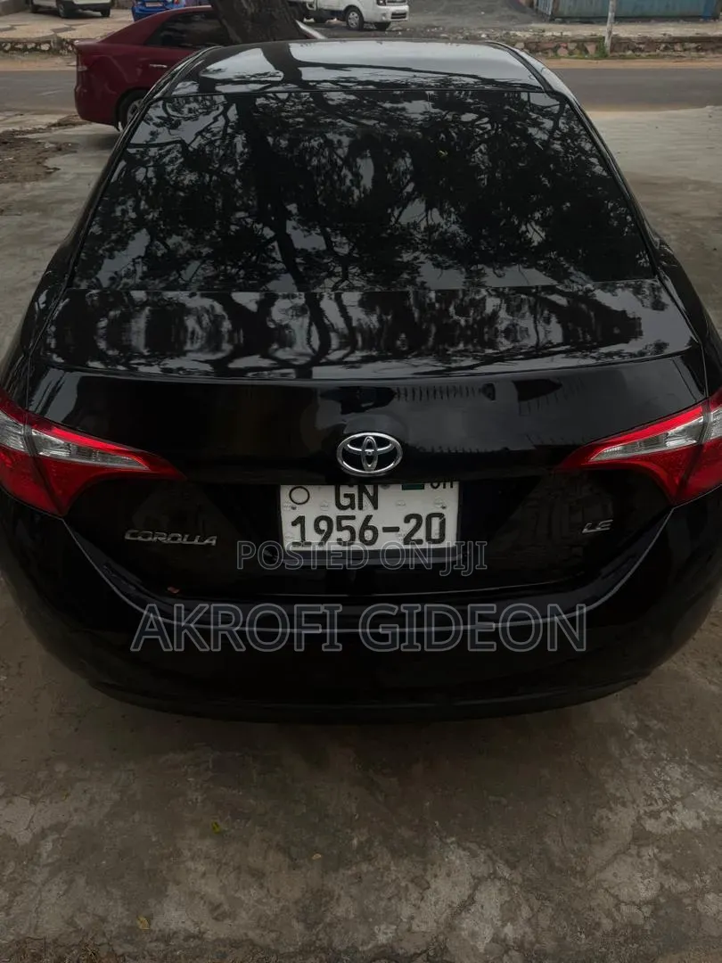 Toyota Corolla 2016 Black