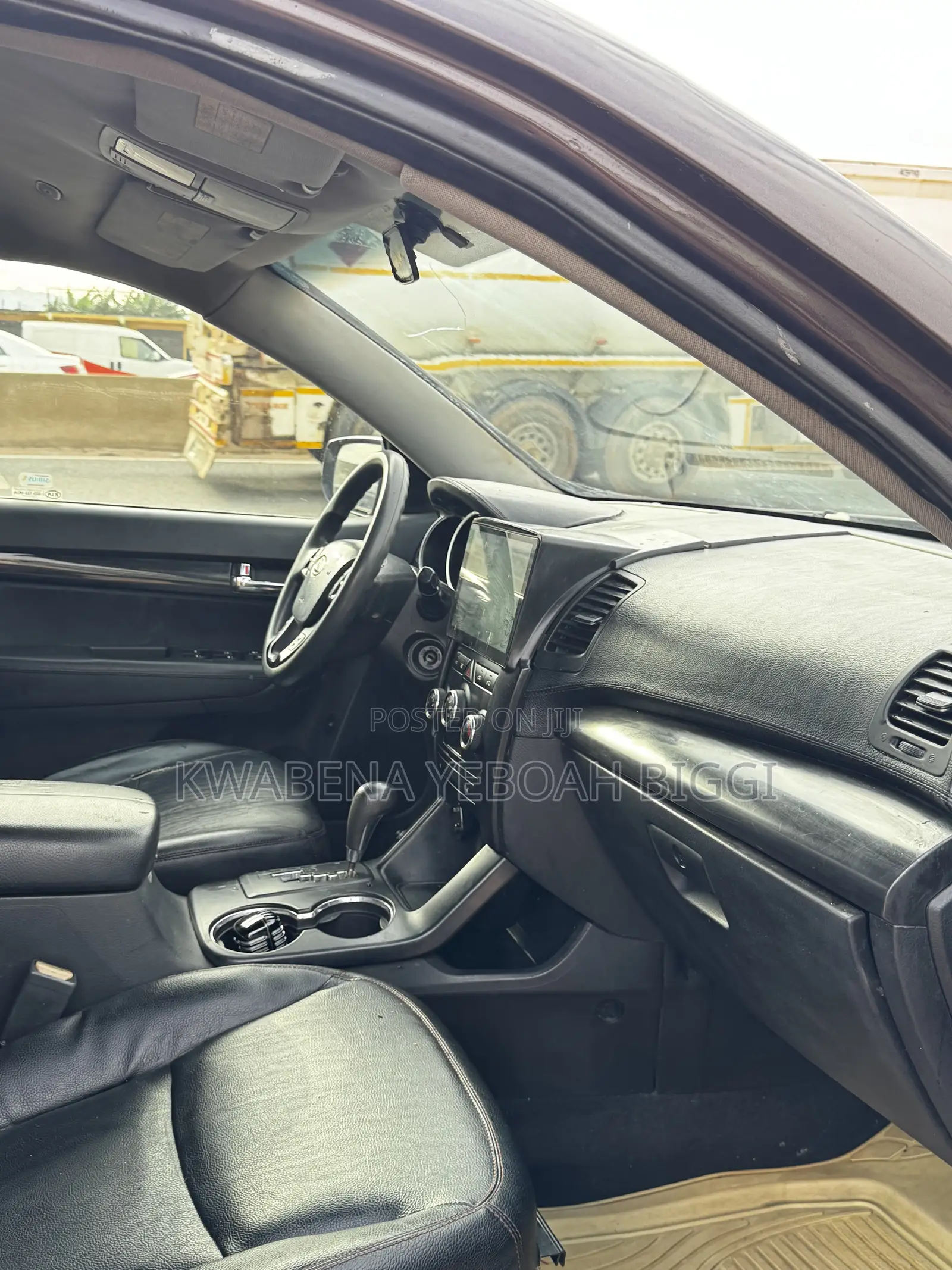 Kia Sorento 2011 Brown