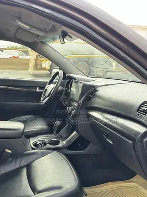 Kia Sorento 2011 Brown