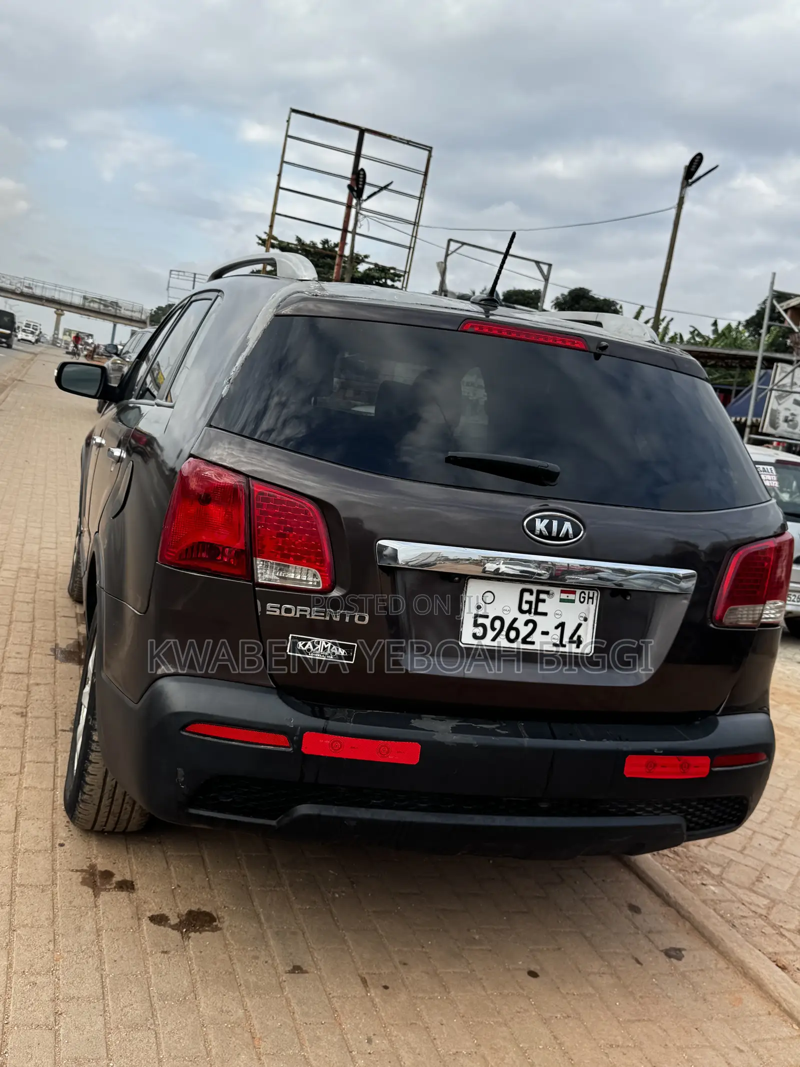 Kia Sorento 2011 Brown