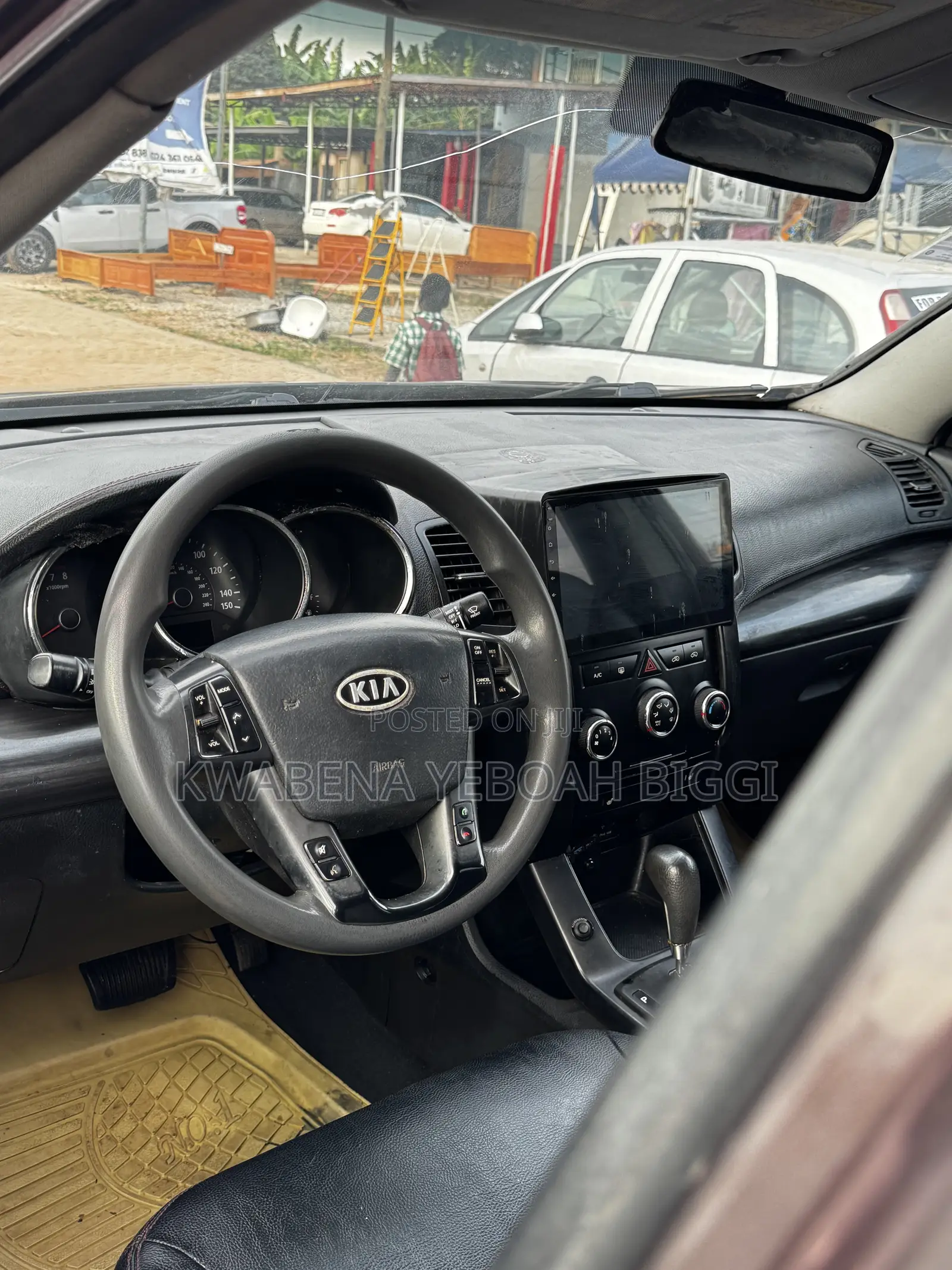 Kia Sorento 2011 Brown