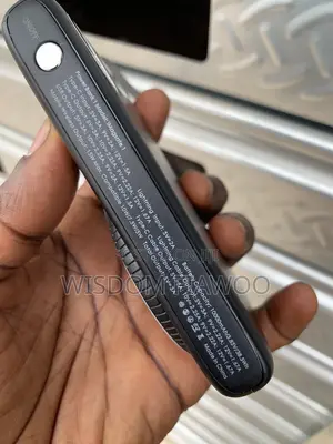 OALE iMagsafe 1 Wireless Powerbank