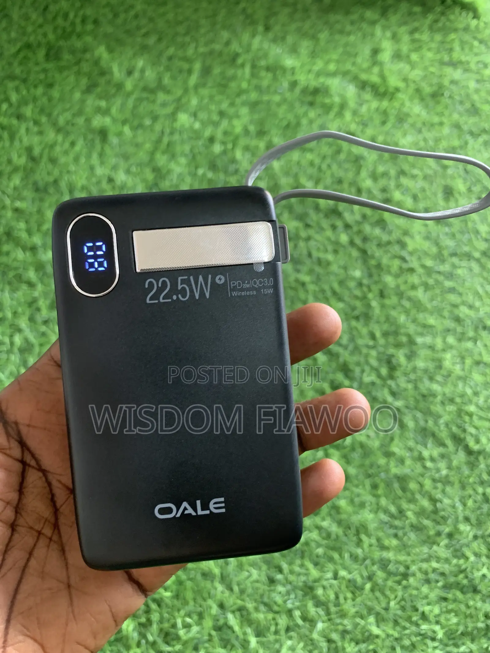 OALE iMagsafe 1 Wireless Powerbank