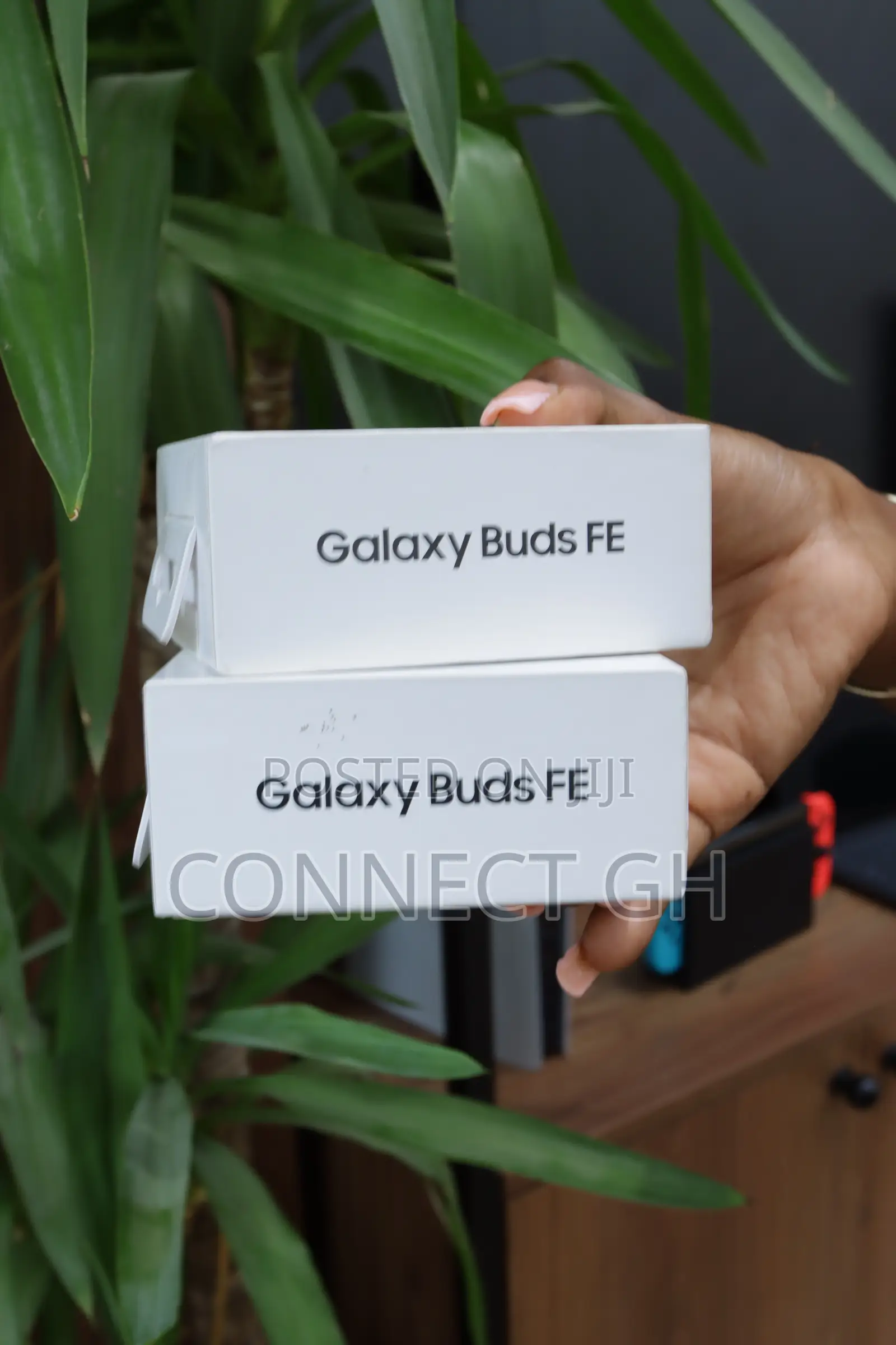 Samsung - Galaxy Buds FE Wireless Earbud Headphones