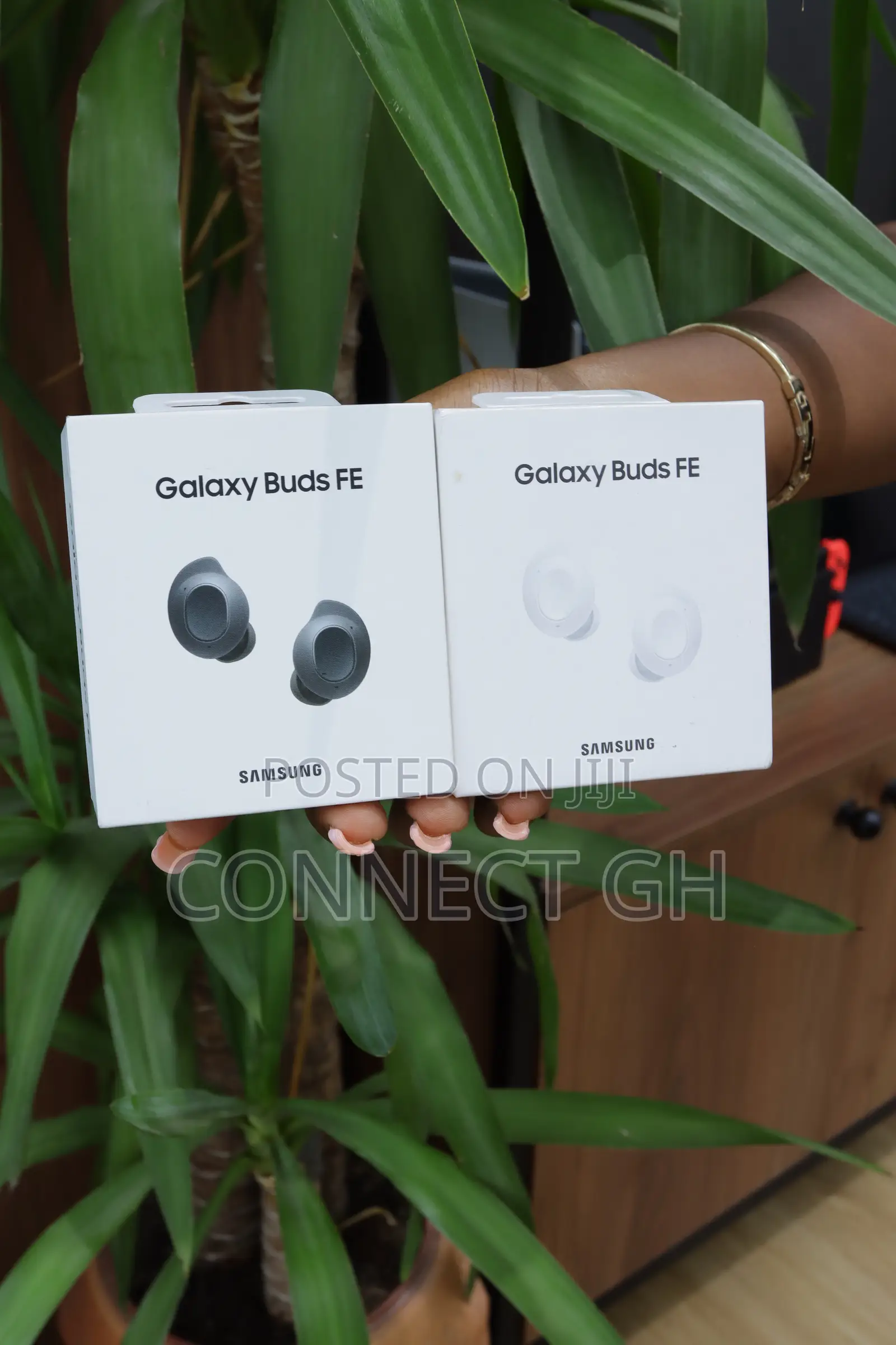 Samsung - Galaxy Buds FE Wireless Earbud Headphones