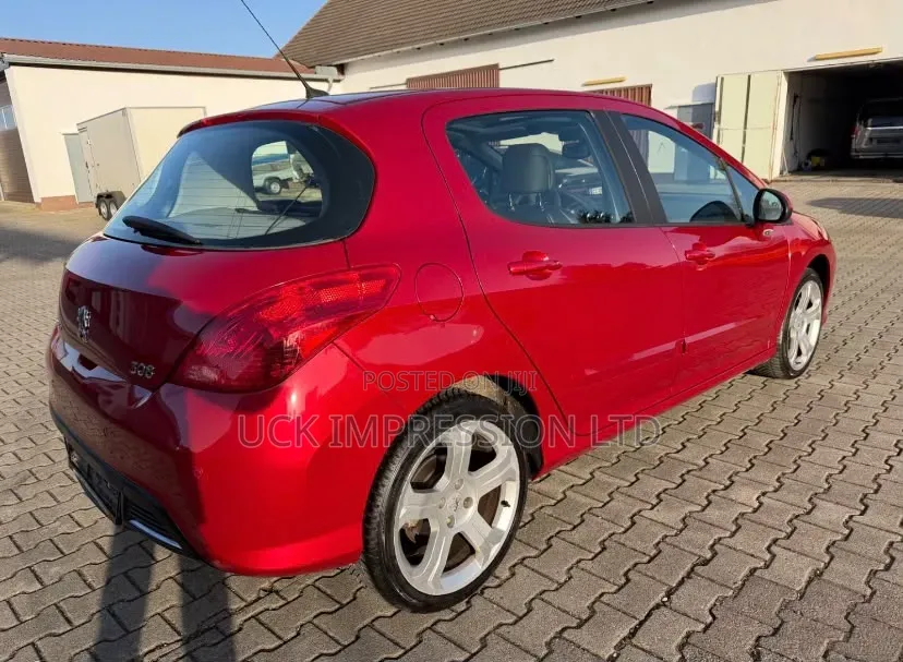 Peugeot 308 2014 Red