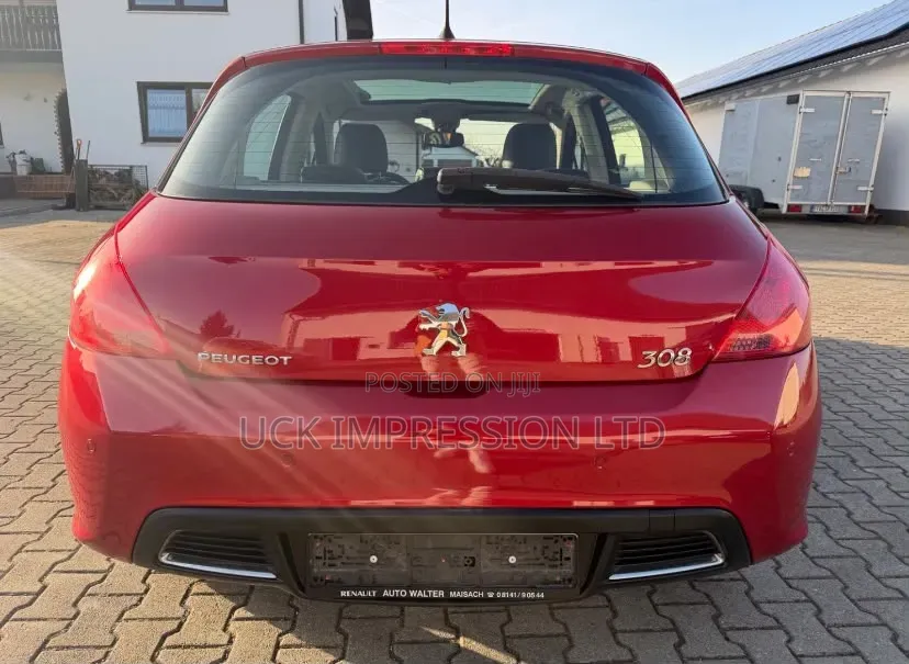 Peugeot 308 2014 Red