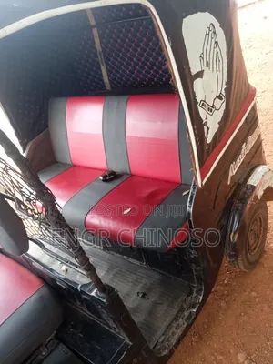 Bajaj RE 2023 Black