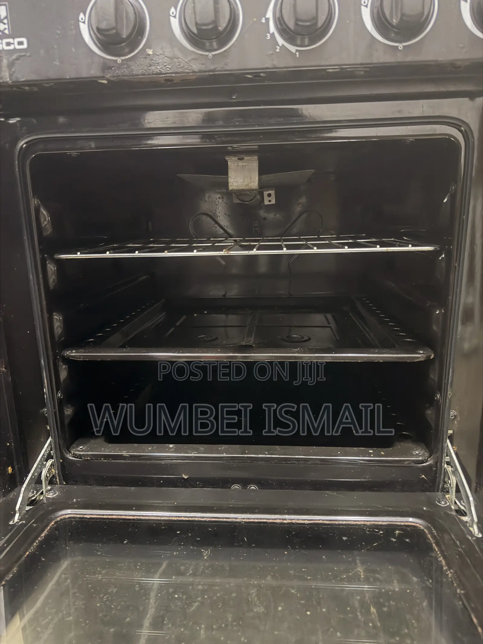 Gas Stove With Gas Cylinder