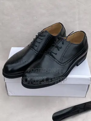 GUCCI Laceup Leather Shoe.Available in All Sizes and Colours .