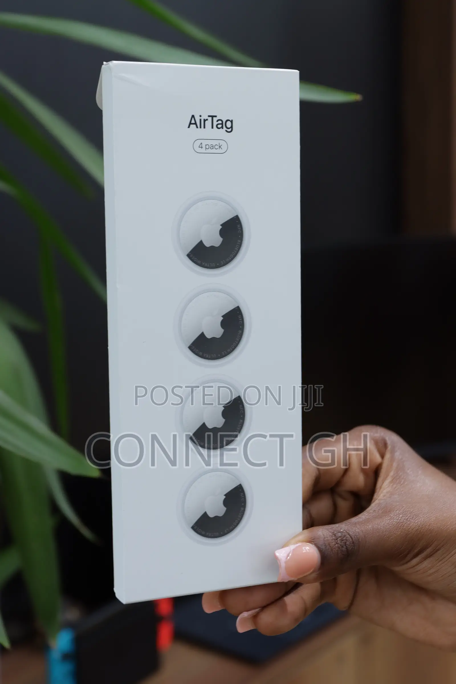 Apple - AirTag 4 Pack (2nd Generation) - 2026 - White
