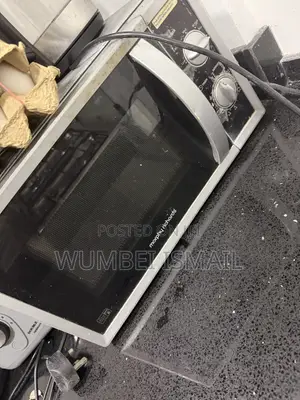 Microwave Oven