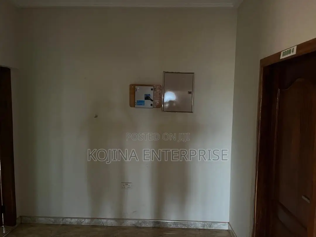 5bdrm House in Brofoyedu, Kumasi Metropolitan for rent