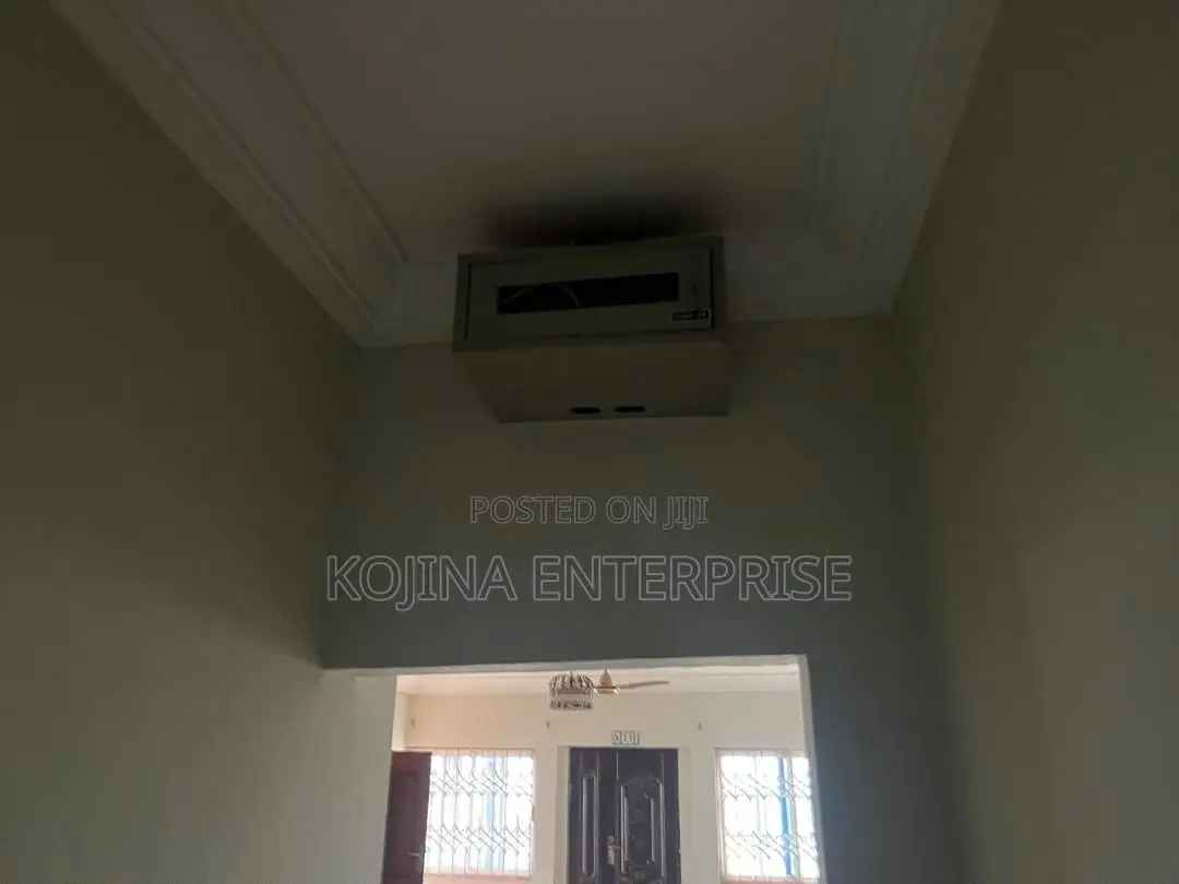 5bdrm House in Brofoyedu, Kumasi Metropolitan for rent