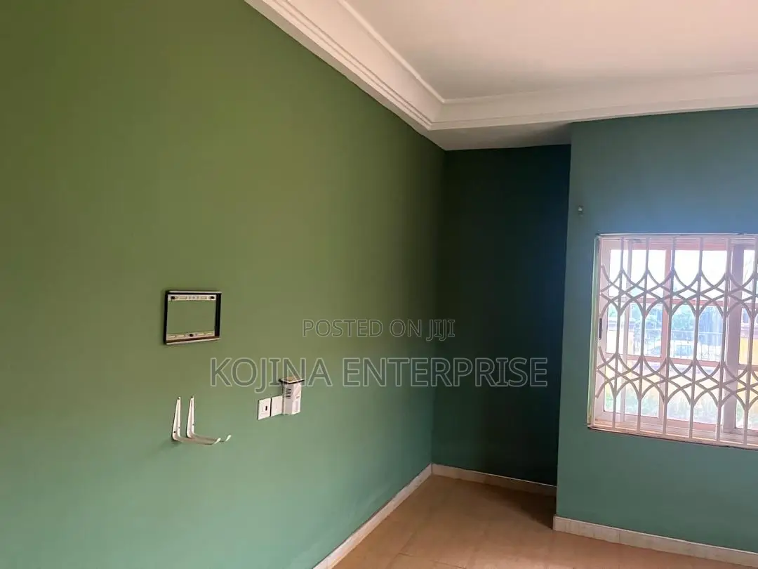 5bdrm House in Brofoyedu, Kumasi Metropolitan for rent