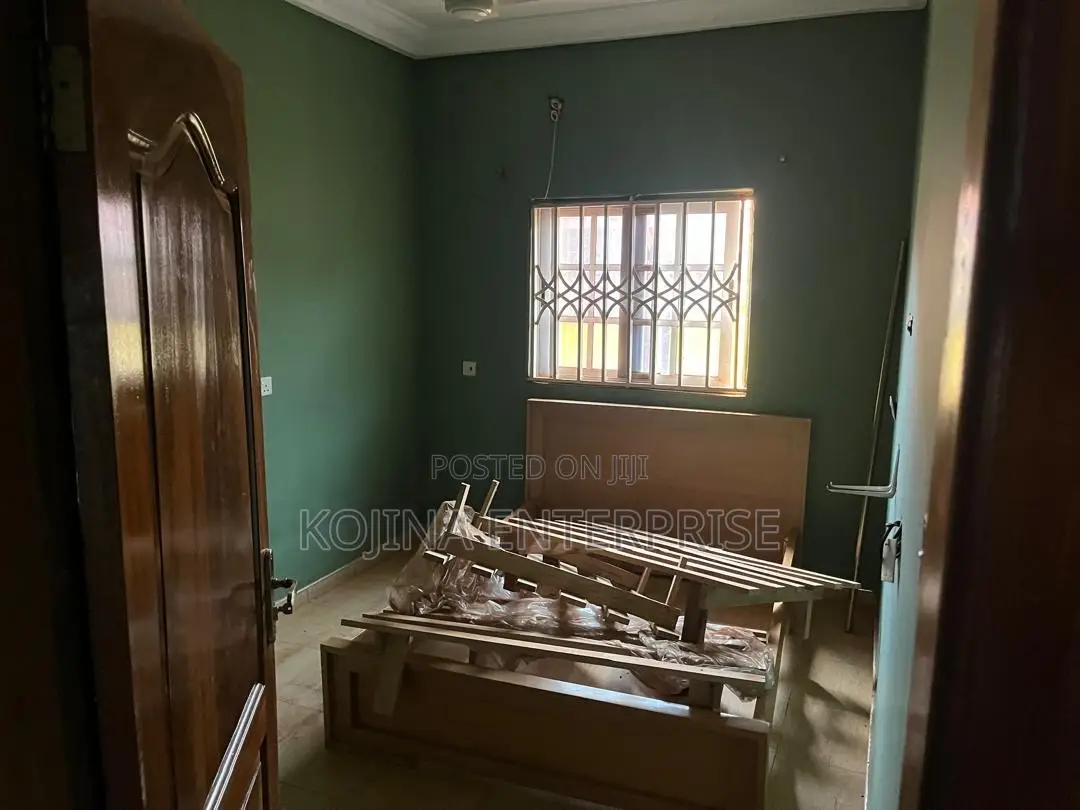 5bdrm House in Brofoyedu, Kumasi Metropolitan for rent