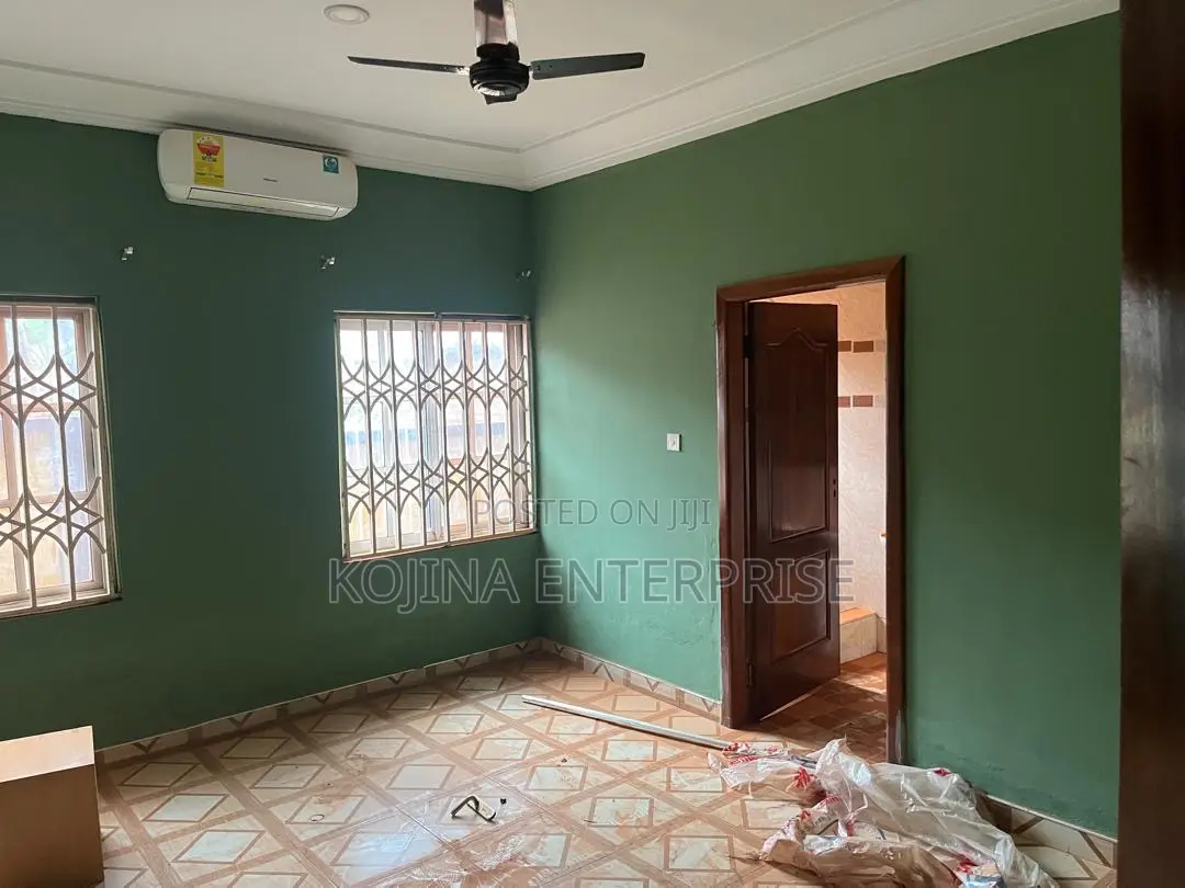 5bdrm House in Brofoyedu, Kumasi Metropolitan for rent