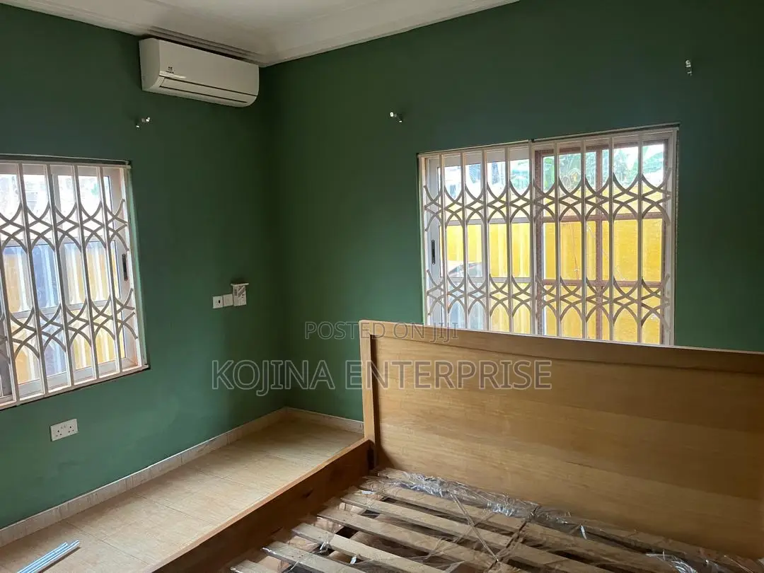 5bdrm House in Brofoyedu, Kumasi Metropolitan for rent