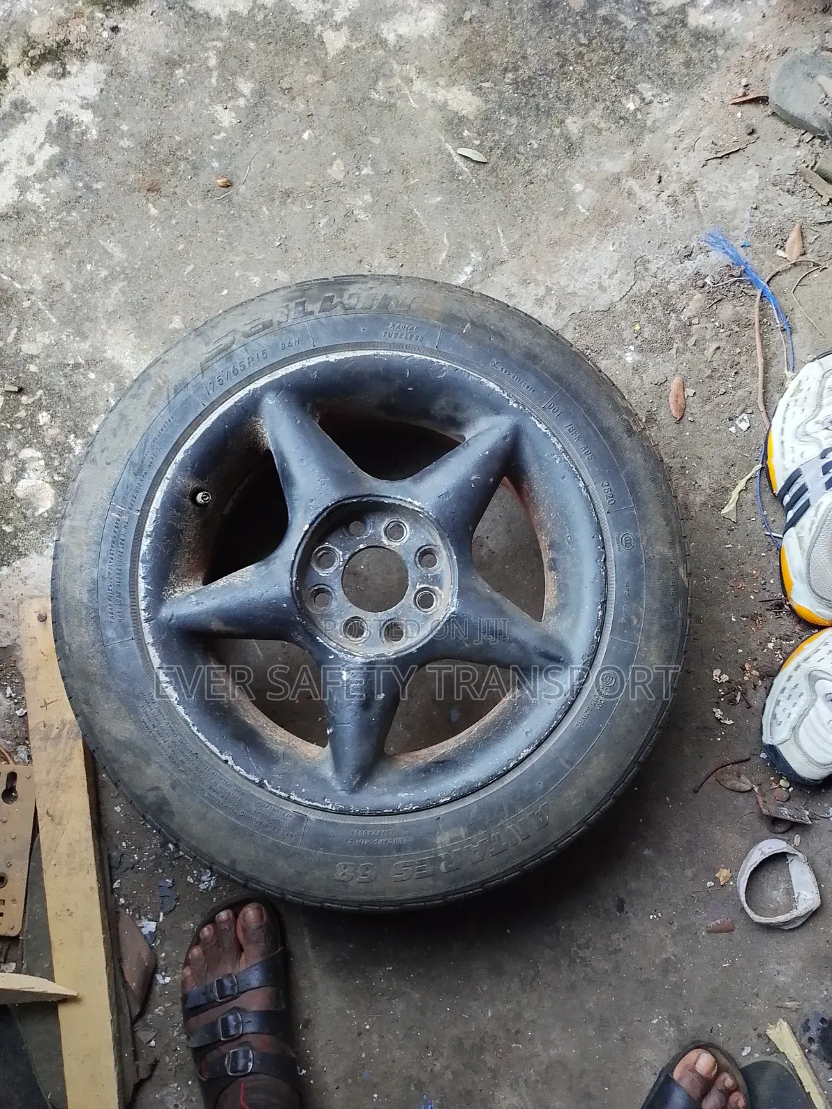 Alloy 15 Rims 4 Holes 4 Sets