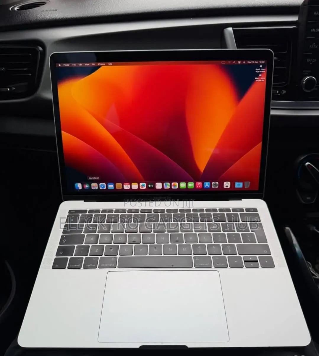 Laptop Apple MacBook Pro 2017 8GB Intel Core i5 SSD 256GB