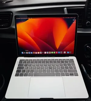 Laptop Apple MacBook Pro 2017 8GB Intel Core i5 SSD 256GB