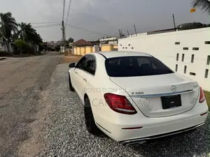 Mercedes-Benz E300 4Matic AWD Sedan (2.0L 4cyl 9A) 2017 White