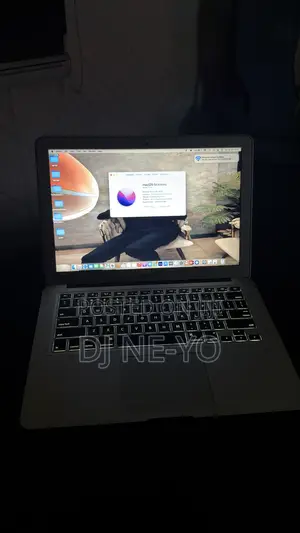 Laptop Apple MacBook Pro 2017 8GB Intel Core i5 SSD 256GB