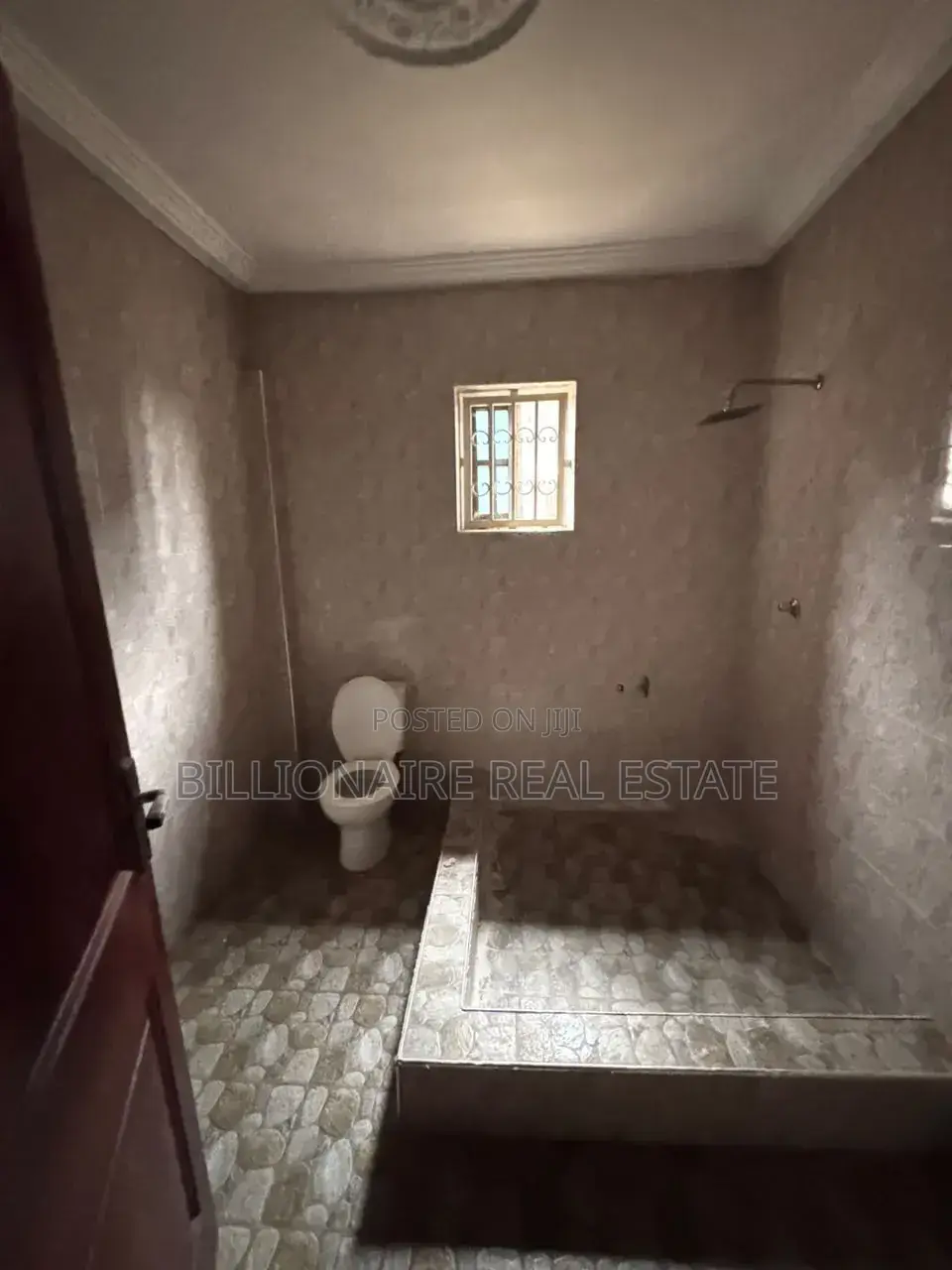 2bdrm Apartment in Atonsu Dompoase, Kumasi Metropolitan for rent