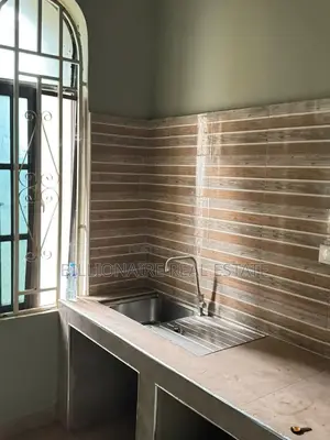 2bdrm Apartment in Atonsu Dompoase, Kumasi Metropolitan for rent