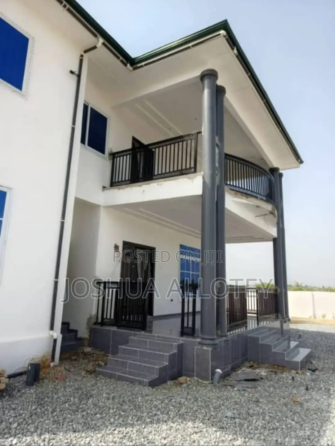 7bdrm Mansion in Awutu Senya East Municipal for sale