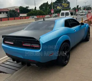 Dodge Challenger GT 2022 Blue