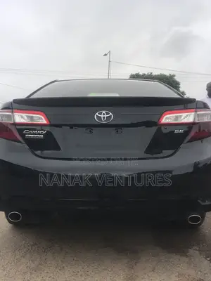 Toyota Camry SE 4dr Sedan (2.5L 4cyl 6A) 2014 Black