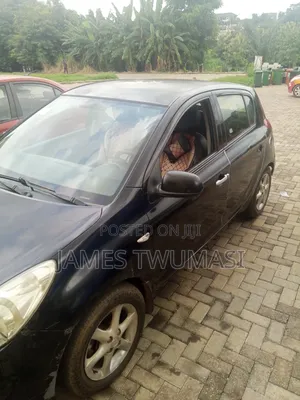 Hyundai i20 2015 Black